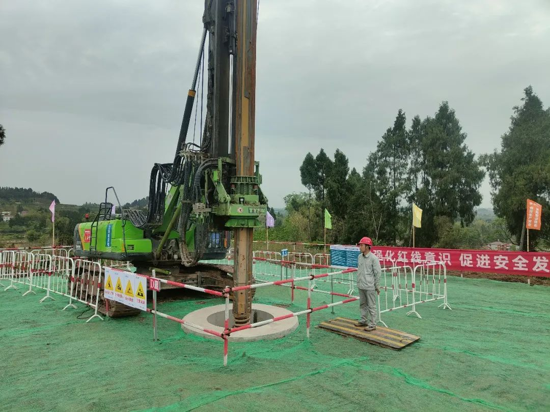 1000千伏川渝特高壓交流線路工程開工！