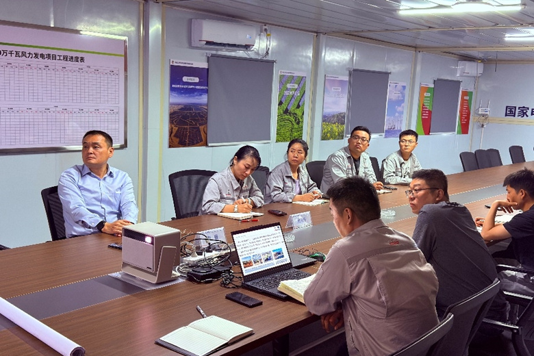 尹展總經(jīng)理到新疆項目調研指導監(jiān)理工作 尹展總經(jīng)理到新疆項目調研指導監(jiān)理工作