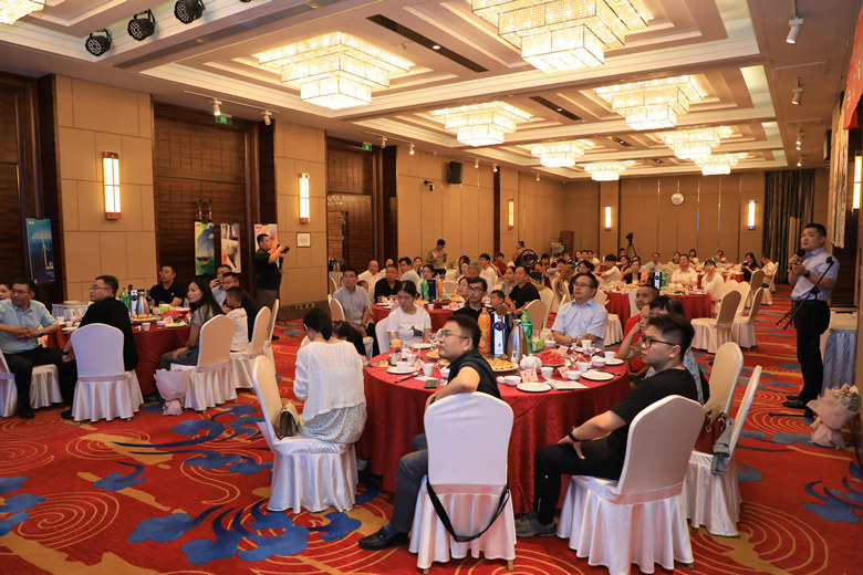 山東誠信2025年度優(yōu)秀員工家屬代表座談會(huì)溫情舉辦